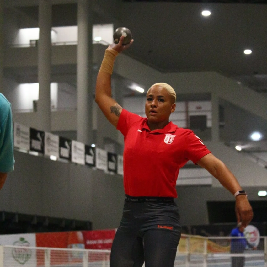 Francislaine Serra bate Recorde Regional