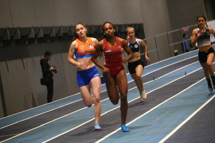 Carina Vanessa bate Recorde Regional
