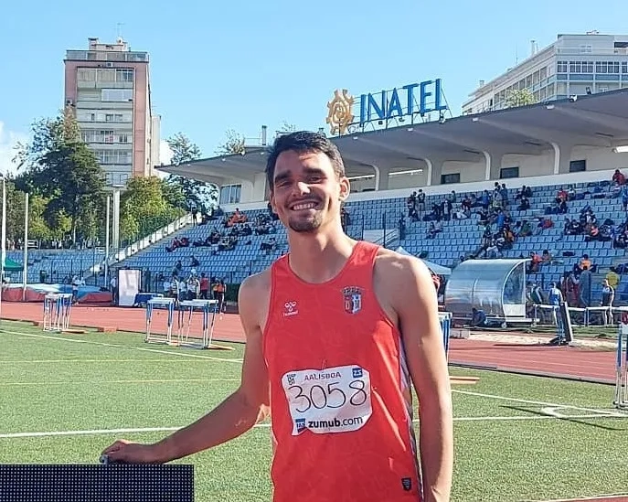 Francisco Barreto acrescenta 1 cm ao seu Recorde Regional