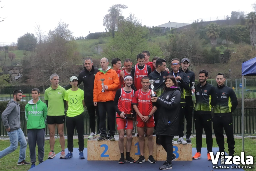 EA Rosa Oliveira e SC Braga Campeões regionais de Corta-mato Curto